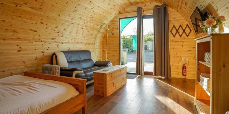 Hotel Original Glamping Pod With Hot Tub Frodsham Exterior foto