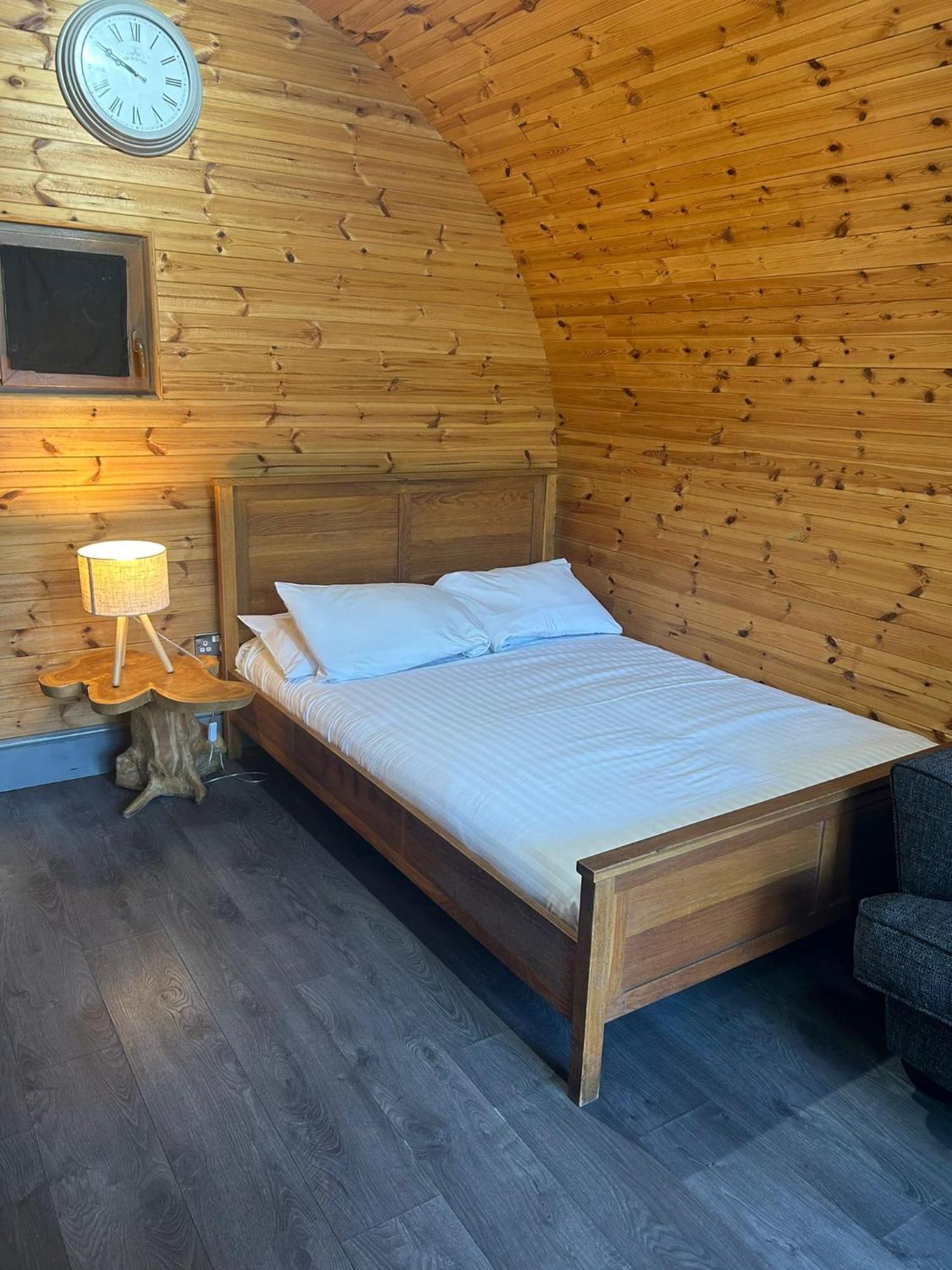 Hotel Original Glamping Pod With Hot Tub Frodsham Exterior foto