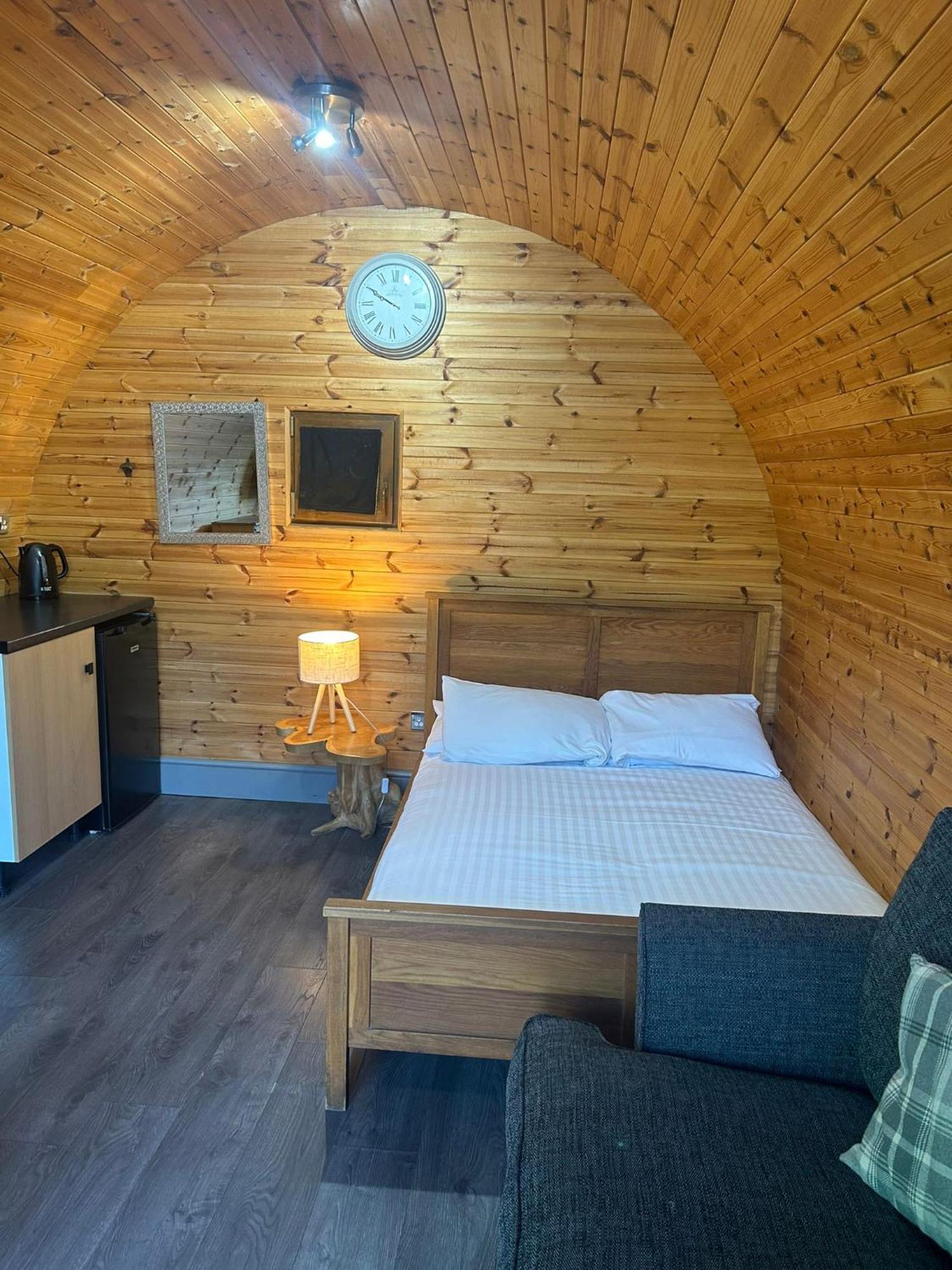 Hotel Original Glamping Pod With Hot Tub Frodsham Exterior foto